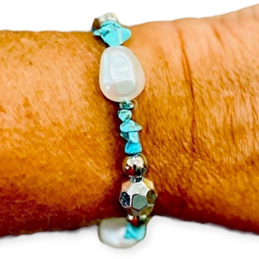 Turquoise Chips Faux Pearls Silver Stretch Stackable Bracelet Western NWT